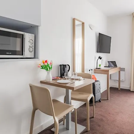 Aparthotel Appart'city Classic Part Dieu 3*