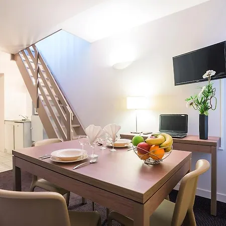 Aparthotel Appart'city Classic Part Dieu 3*