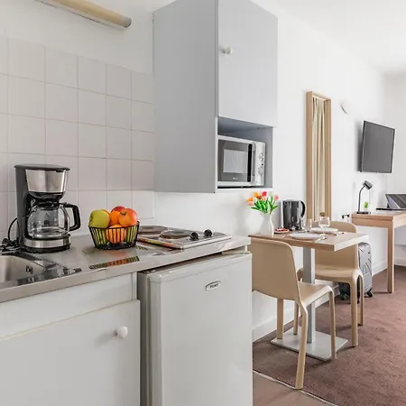 Appart'city Classic Part Dieu Aparthotel 3*